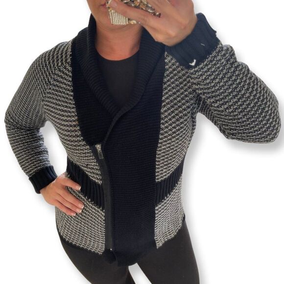 Nygard petite sz Med black/white zip cardigan, shawl collar, cotton/acrylic EUC - Picture 8 of 16